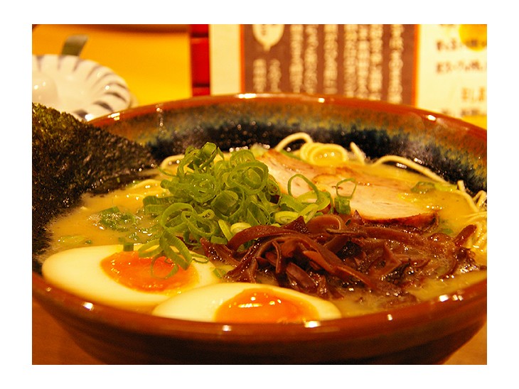 豚真拉麺 一休 東店